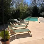 Maison Contemporaine Avec Piscine Proche D'uzes- 3 - Jardin Et Barbecue Villa *