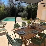 Maison Contemporaine Avec Piscine Proche D'uzes- 3 - Jardin Et Barbecue Villa