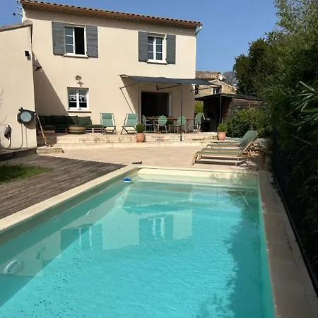 Maison Contemporaine Avec Piscine Proche D'uzes- 3 - Jardin Et Barbecue Villa *